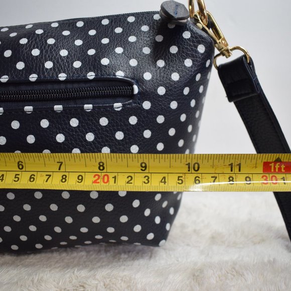 IM Love Cross Body - Picture 5 of 12